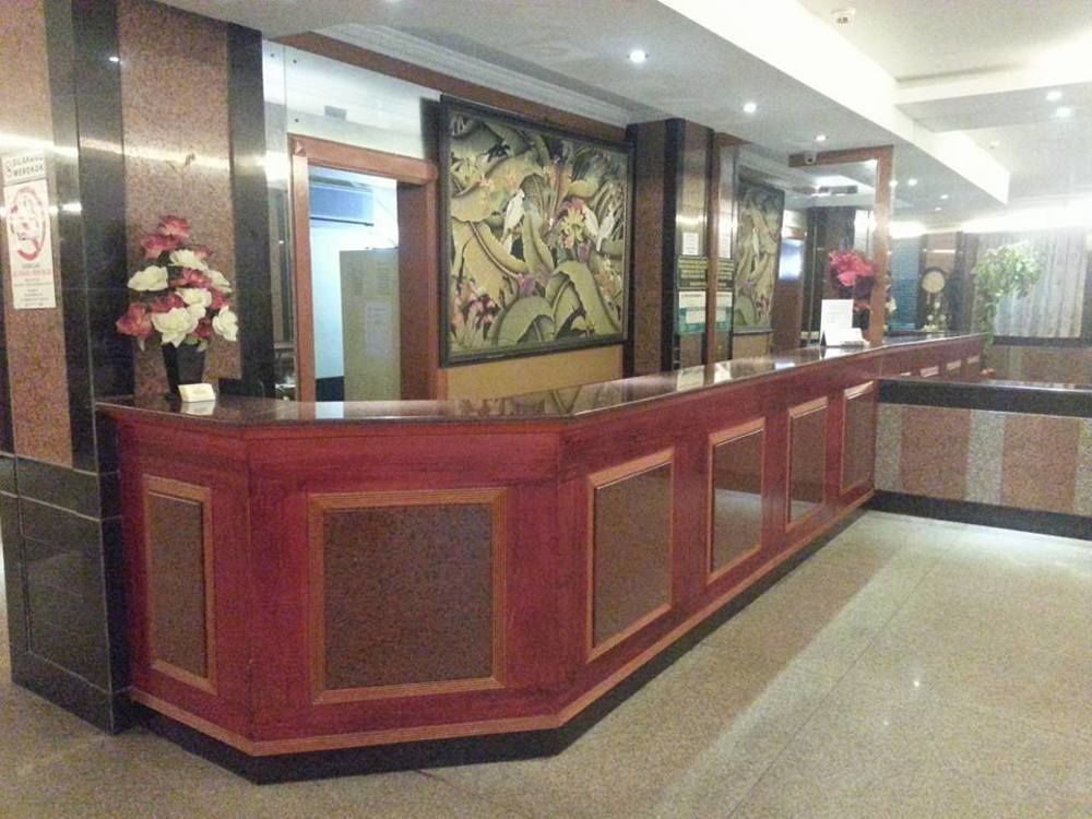 Plaza Hotel Harco Mangga Dua Jakarta Exterior photo