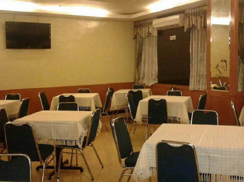 Plaza Hotel Harco Mangga Dua Jakarta Exterior photo
